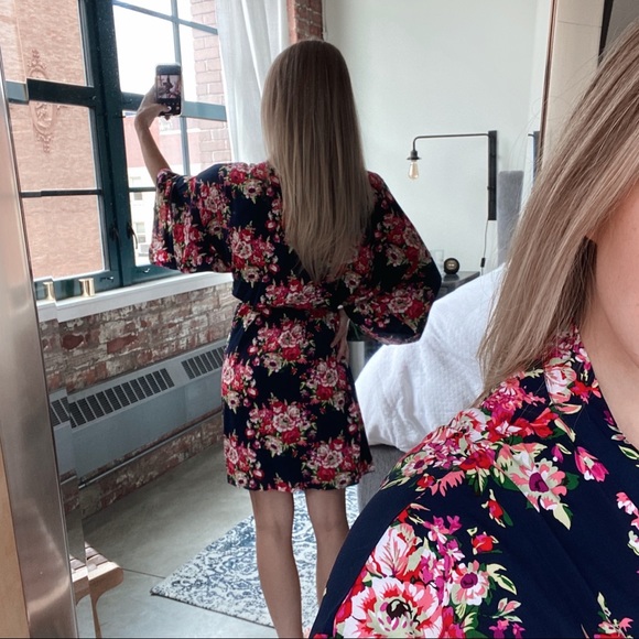 FLORAL ROBE - Picture 4 of 6